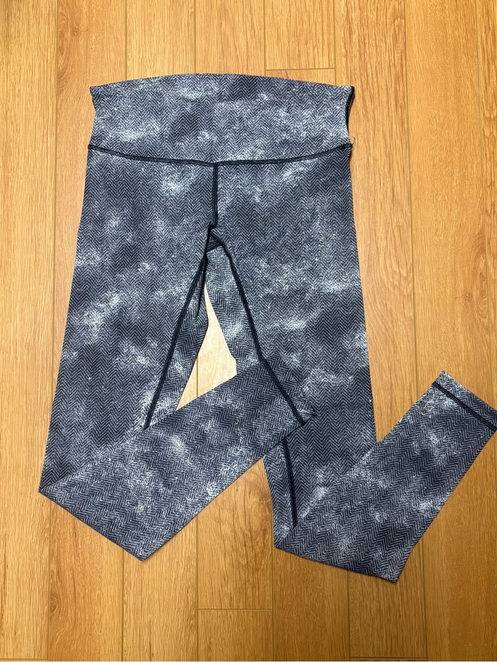 lululemon athletica Herringbone Pattern Leggings
